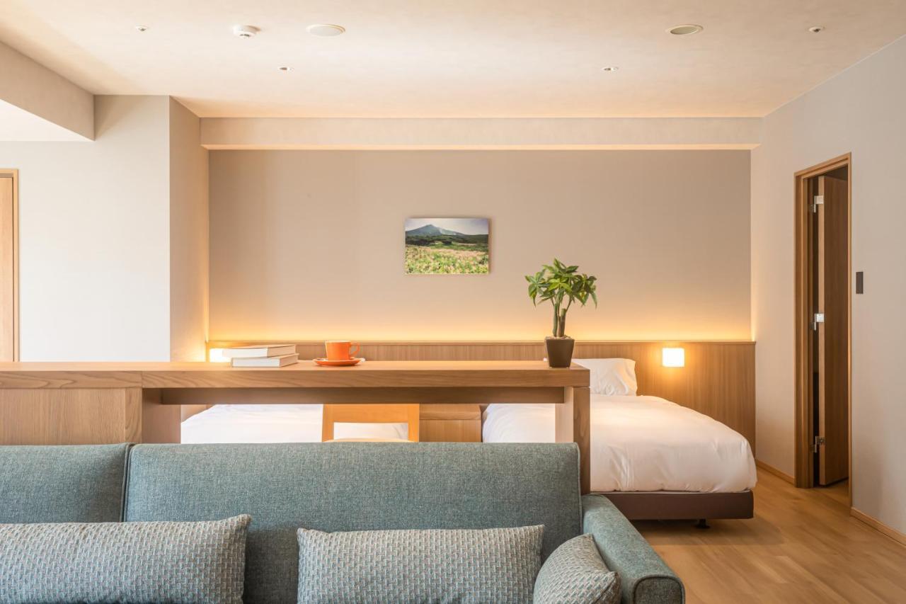 Higashikawa Asahidake Onsen Hotel Bear Monte Екстер'єр фото