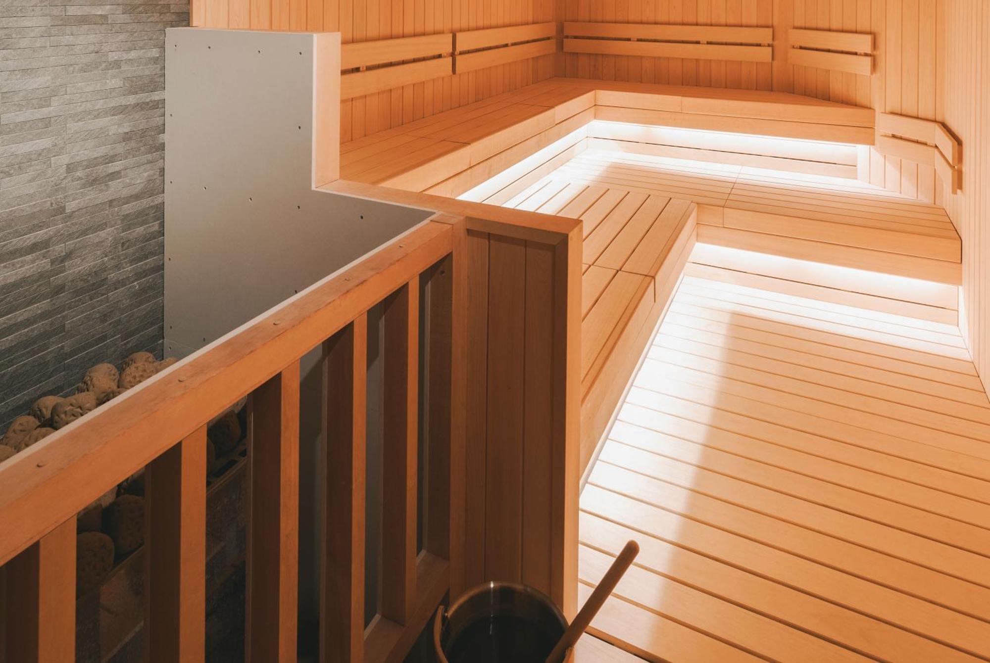 Higashikawa Asahidake Onsen Hotel Bear Monte Екстер'єр фото