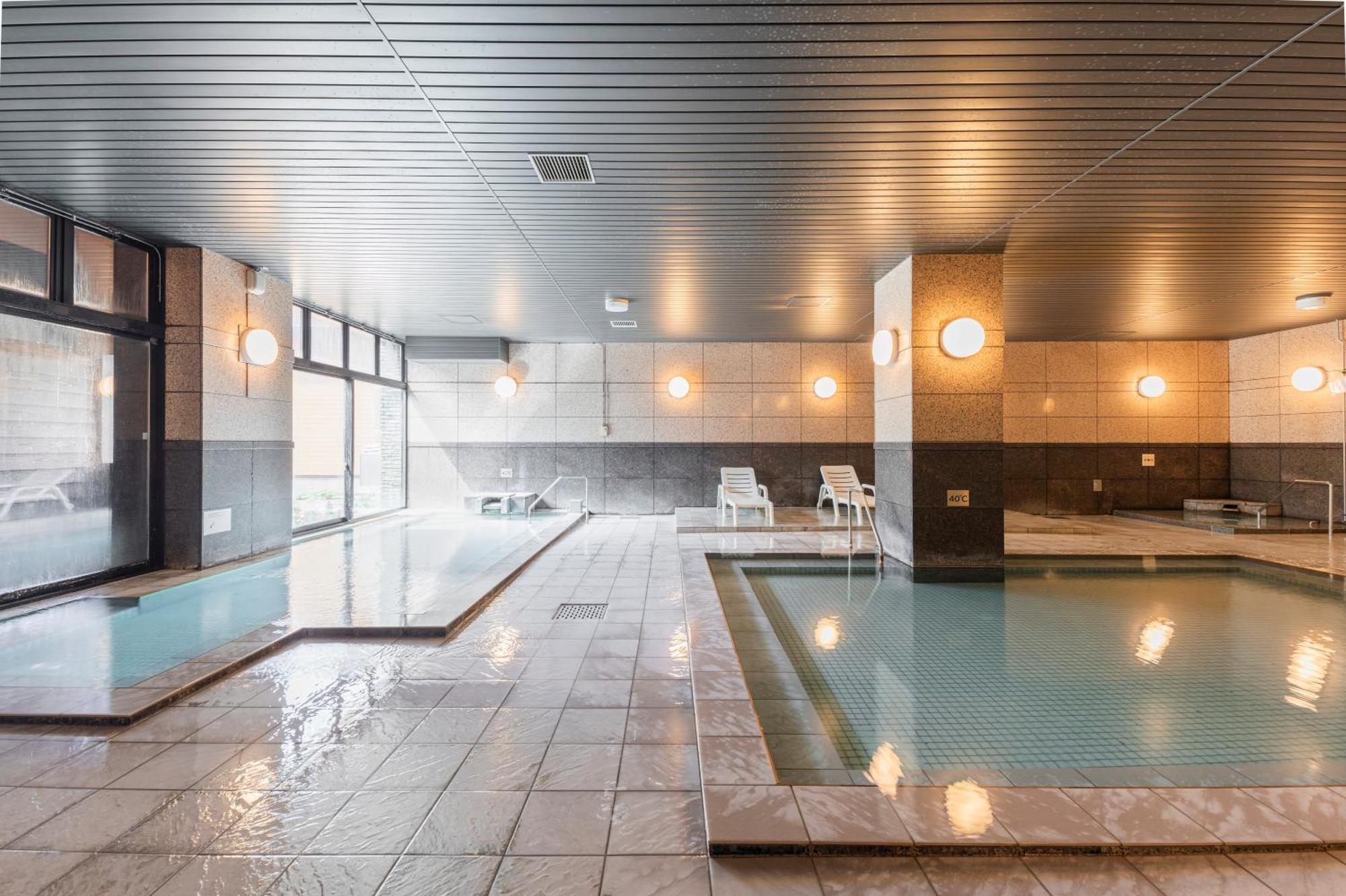 Higashikawa Asahidake Onsen Hotel Bear Monte Екстер'єр фото